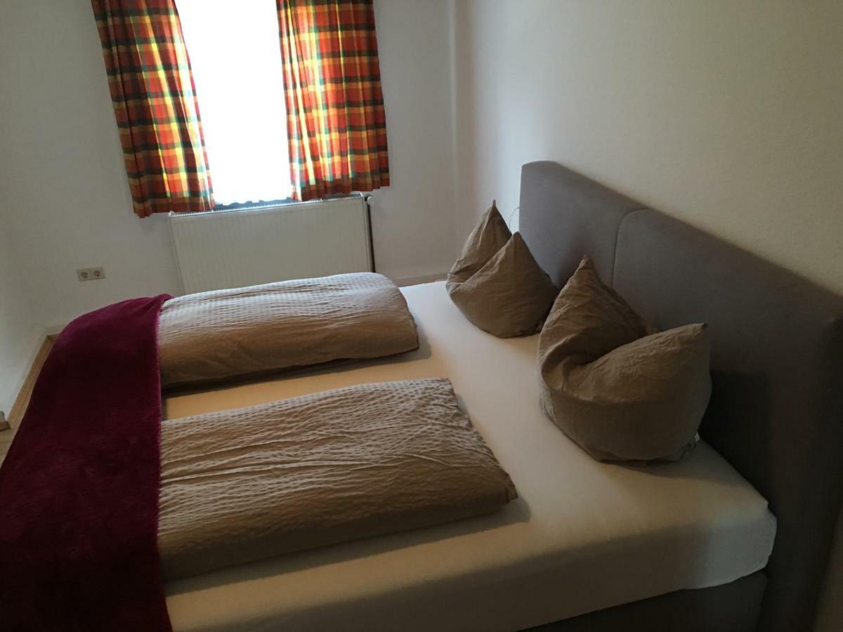 Hotel Lamm Stuttgart Waldenbuch Esterno foto