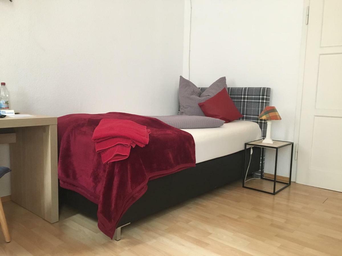 Hotel Lamm Stuttgart Waldenbuch Esterno foto